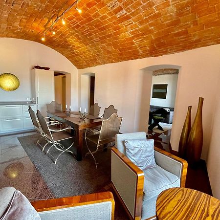 City Apartment On The Beach Рапалло Экстерьер фото